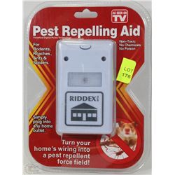 NEW PEST REPELLING AID FOR RODENTS AND INSECTS