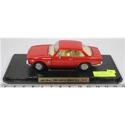 ROAD SIGNATURE 1965 GIULIA SPRINT GTA RED DIE CAST