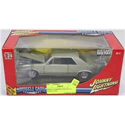 JOHNNY LIGHTNING DIECAST 1965 PONTIAC GTO