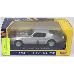 MOTORMAX 1973 PONTIAC FIREBIRD SILVER  DIE CAST
