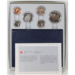 18) 1986 RCM SPECIMEN SET