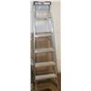Image 1 : 6' ALUMINUM LADDER
