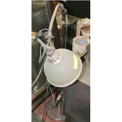 VINTAGE FLOOR LAMP AS IS