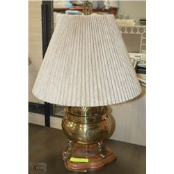 VINTAGE ASIAN BRASS URN POT TABLE LAMP (28"H)