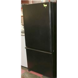 MAYTAG PLUS BOTTOM FREEZER REFRIGERATOR