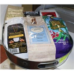 SERVING TRAY WITH 6 BAGS OF ASSORTED COFFEES