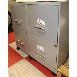 SHOWHOME PAIR OF DENTED METAL FILING CABINETS