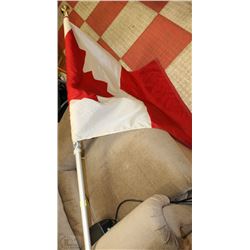WALL MOUNT CANADIAN FLAG