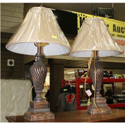 2 NEW MATCHING TABLE LAMPS WITH SHADES