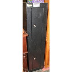 HOMAK GUN CABINET WITH KEY AND NEW GUN CLEANING
