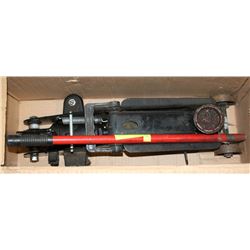 2 TON  FLOOR JACK