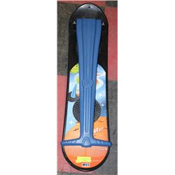 PELICAN SPACE SCOOTER