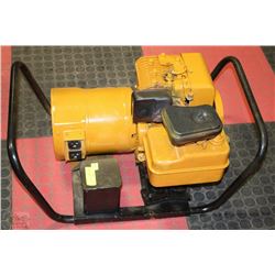 MILWAUKEE GENERATOR WITH 2 110 PLUGS - RUNS