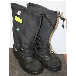 BAFFIN SIZE 7R STEEL TOE WINTER BOOTS