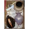Image 1 : BOX W/ART GLASS VASE & CERAMIC VASES,