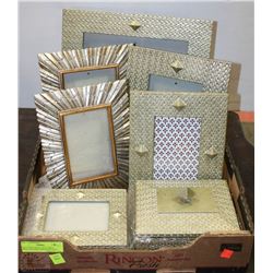 TRAY WITH MANY MATCHING PHOTO FRAMES AND JEWELLERY