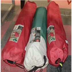 THREE ESTATE FOLDING CAMP CHAIRS