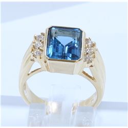 14K YELLOW GOLD BLUE TOPAZ RING:6.30 GRAMS/BLUE TOPAZ:3.00CT