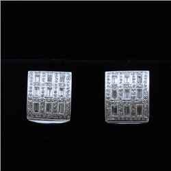 18K White Gold And Diamond Earring Round Shape Diamond- 0.82ct Baguette Shape Diamond- 1.12ct Weight