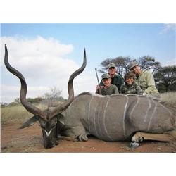 MARUPA SAFARIS - SOUTH AFRICA | Sable or Golden Wildebeest or Black Impala