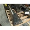 Image 2 : Steel Right Angle Plate, Overall: 19.5" x 11.5" x 15.5"