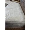 Image 1 : QUEEN SIZE PILLOWTOP MATRESS & BOXSPRING