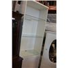 Image 1 : WHITE 7 ILLUMINATED BOOKSHELF