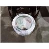 Image 2 : ASIAN PORCELAIN PLANTER