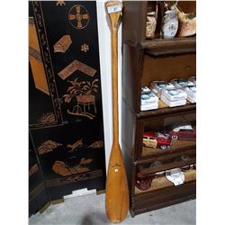 PAIR NORTHUMBERLAND PADDLES