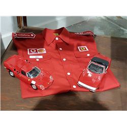 FERRARI MECHANIC'S SHIRT AND 2 FERRARI DIE CAST CARS