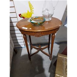 OVAL WALNUT OCCASIONAL TABLE 27"H