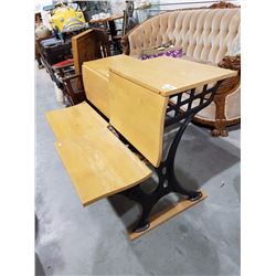 SCHOOL DESK