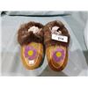 Image 1 : PAIR BEADED NATIVE MOCCASINS