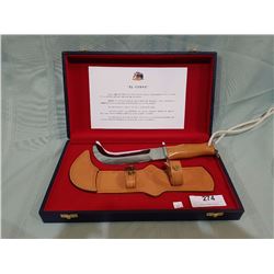 KNIFE IN PRESENTATION CASE