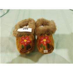 NATIVE BEADED CHILDS' MOCCASINS