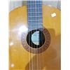 Image 2 : YAMAHA ACCOUSTIC GUITAR