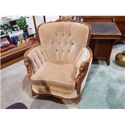 ART DECO MEN'S CHAIR W/HIGHLY CARVED DETAIL
