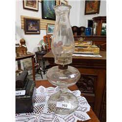 GLASS OIL LAMP