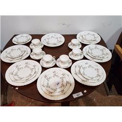 39 PC SET AYNSLEY VALENCIA CHINA