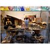 Image 1 : SHELF LOT OF COLLECTIBLES 15+ PCS