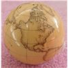 Image 1 : Scrimshaw Cue Ball