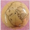 Image 6 : Scrimshaw Cue Ball