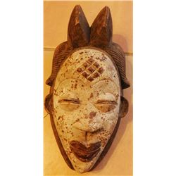 Old African Mask