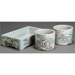 Pair of Chinese Export 'Famille Verte' JardiniFres, Guangxu-Xuantong Period (1875-1911), Heig...