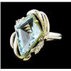 Image 1 : 5.20 ctw Aquamarine and Diamond Ring - Platinum and Yellow Gold