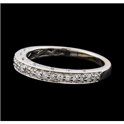 0.45 ctw Diamond Ring - 18KT White Gold