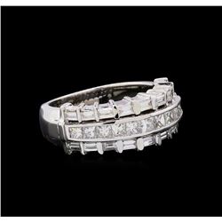 1.75 ctw Diamond Ring - 14KT White Gold