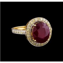 5.28 ctw Ruby and Diamond Ring - 14KT Yellow Gold