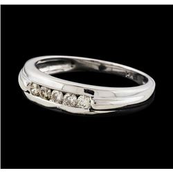 0.30 ctw Diamond Ring - 14KT White Gold