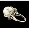 Image 3 : Pearl and Diamond Ring - Platinum